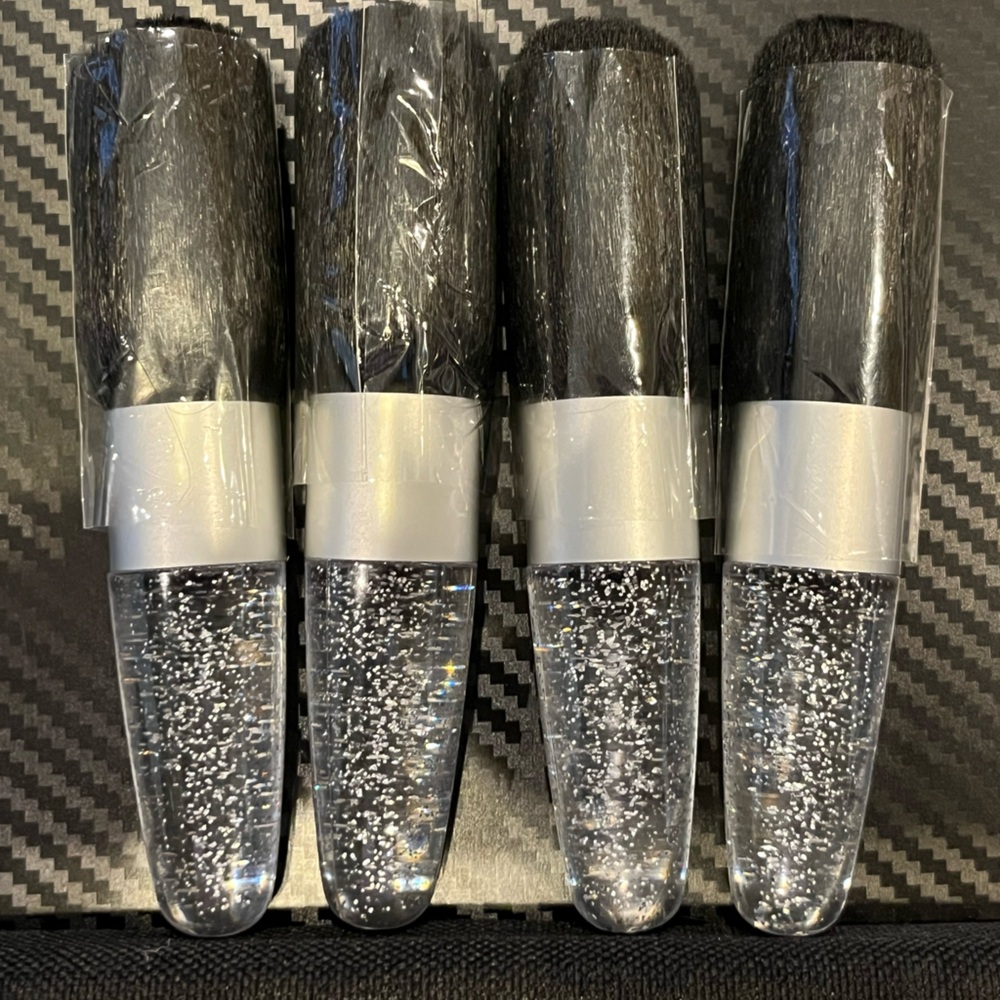 Black and Silver sparkly blush brush powder brush makeup cosmetics accessories